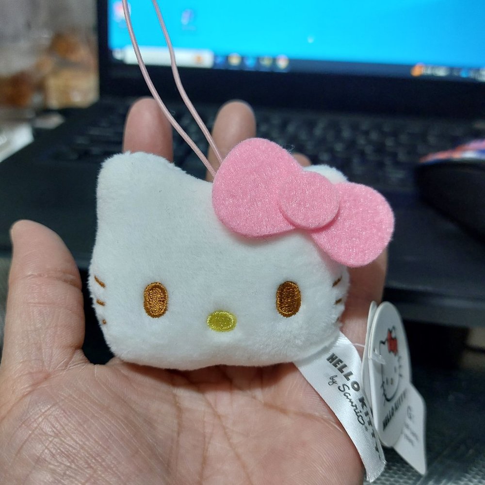 Small Mini Hand Size Hello Kitty Charm Keychain Handbag Any Bag Accessory